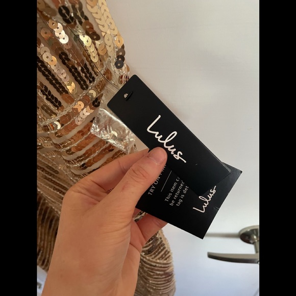 NWT Lulu’s Gold Sequin Bodycon Party Dress, Small - Picture 3 of 7